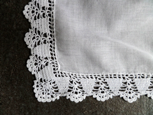 Vintage Taschentuch weiß, Batist mir Spitzenrand, edel schön 29x29 cm - Bild 2 von 2