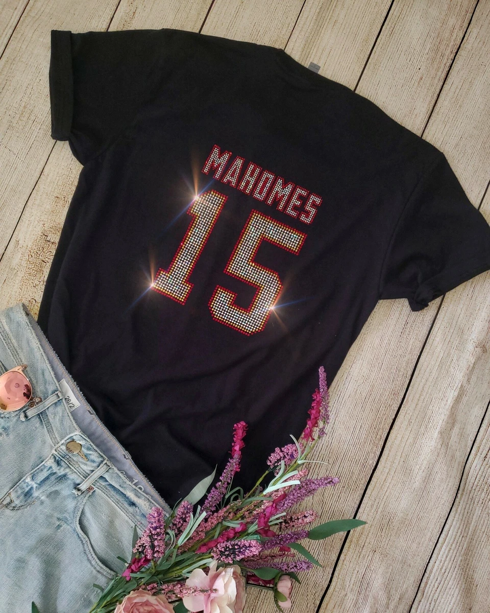 Kansas City Chiefs Patrick Mahomes #15 V-Neck NEW T-shirt Womens Sizes  SM-4X