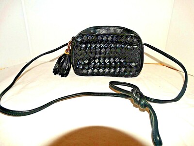 ASPECTS by LISETTE SMALL WOMAN'S LEATHER ACROSS BODY PURSE
