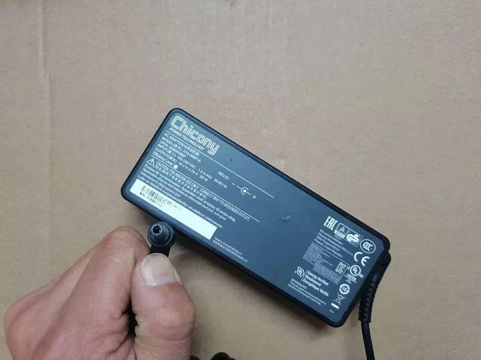 Adaptador de CA genuino OEM 19V 4.74A 90W A15-090P1A para MSI CX61 2OD-225UK MS-16GD Foto 2 de 4