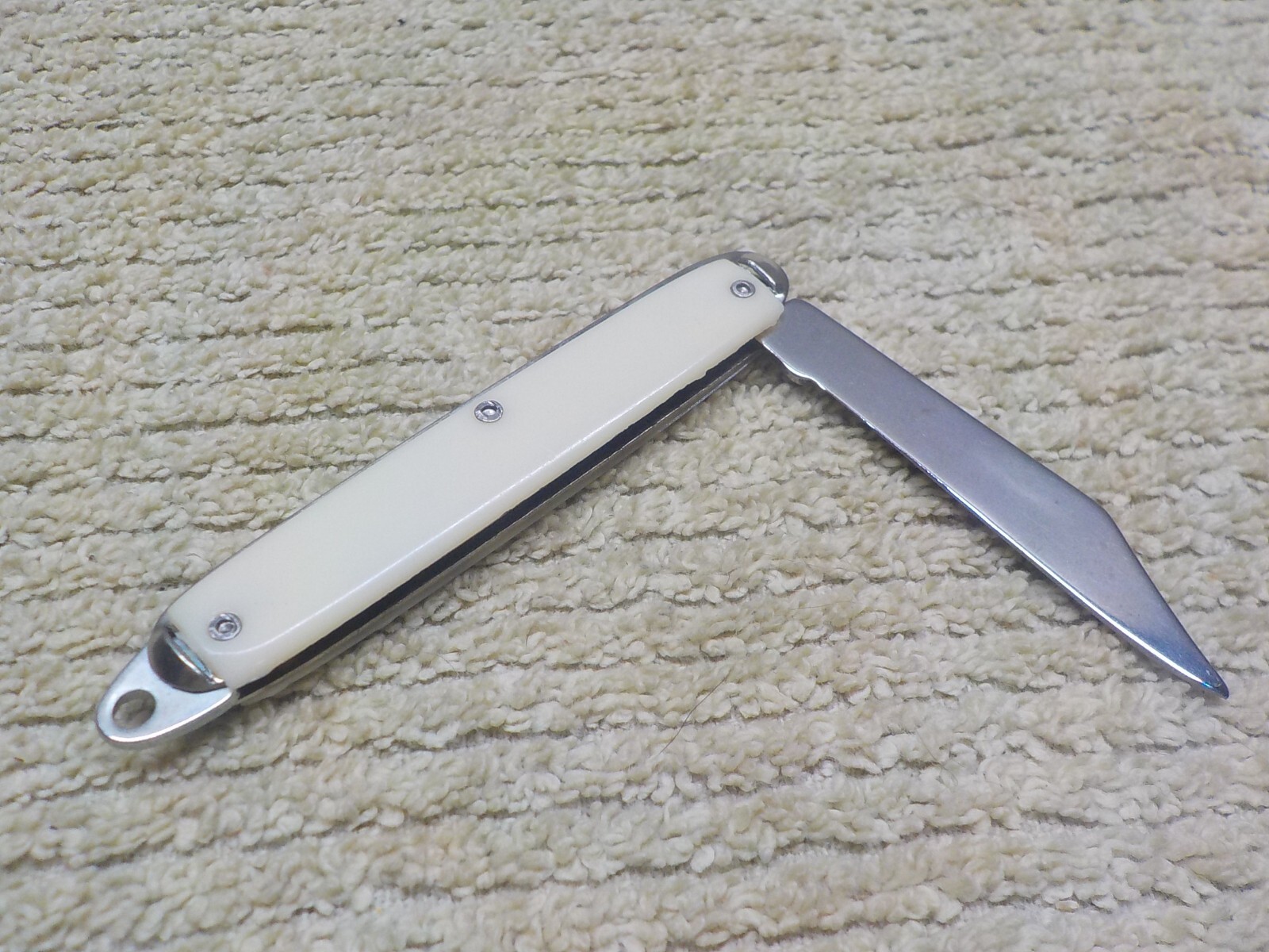 Vintage PLANTERS PEANUTS single blade folding keychain knife eBay