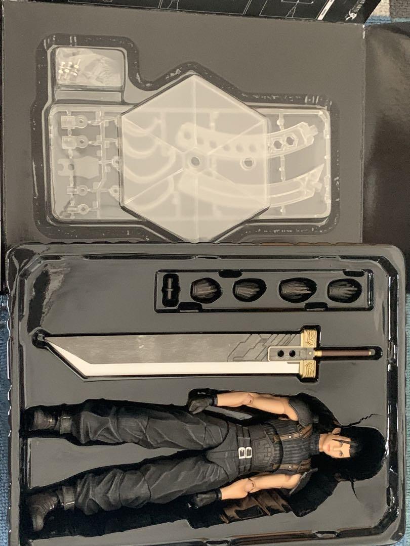 Play Arts Kai Crisis Core: Final Fantasy VII Zack Fair Square Enix