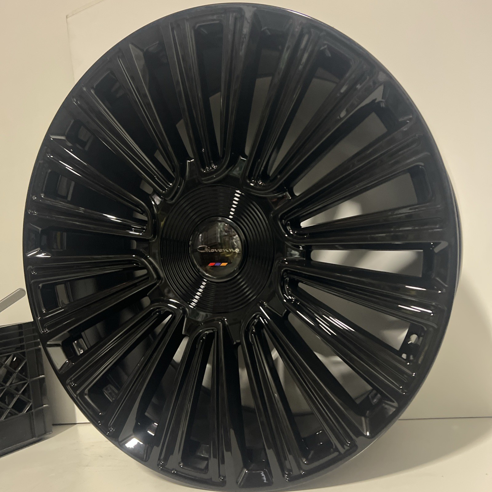 (4) 24X10 GIOVANNA TRENTO GLOSS BLACK (5X120) RANGE ROVER ROLLS ROYCE CAMARO SS