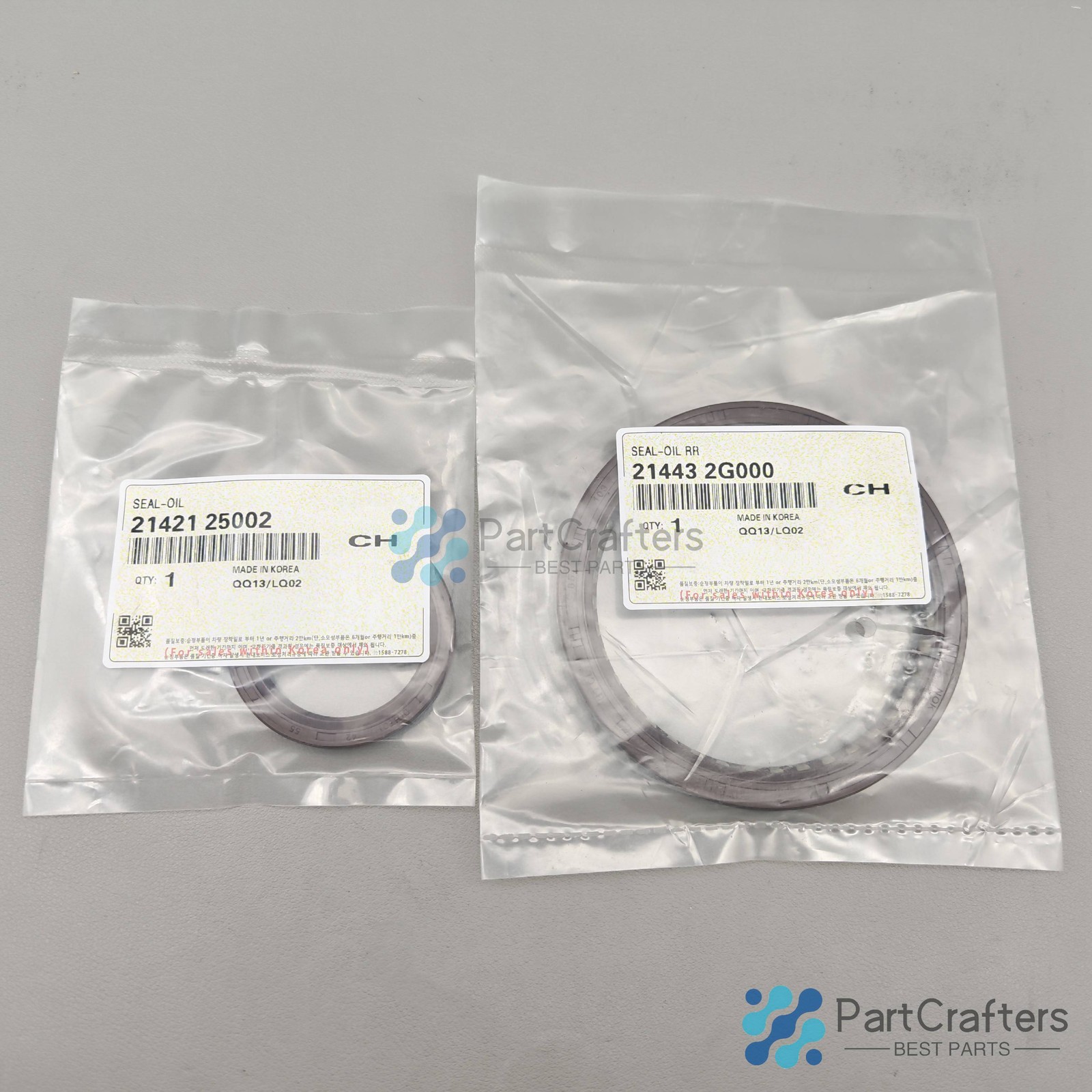 2x Engine Crankshaft Seal For Hyundai KIA 2.0 2.4L 214432G000 2142125002