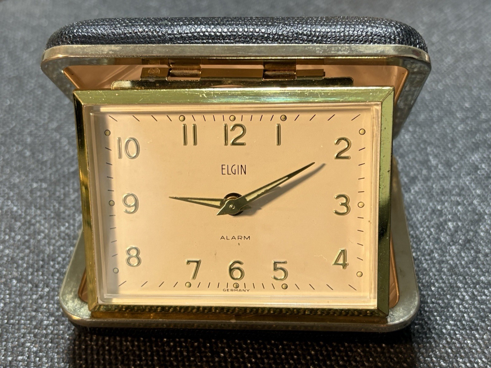 Vintage Elgin Wind Up Travel Alarm Desk Clock Black Case,Made In Germany,Working