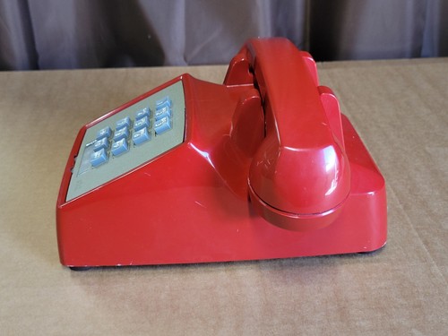 Vintage Western Elektrisches Drucktasten Tischtelefon ROT - Bild 3 von 9
