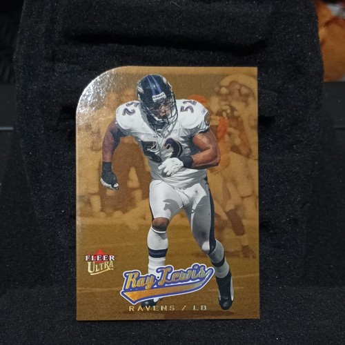 2005 Fleer Ultra Die Cut Gold Medallion Ray Lewis #15 💥 MINT CONDITION HOF'ER💥