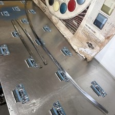 1968 Chevrolet Impala 2dr Front Windshield Moldings Caprice Ss427 I