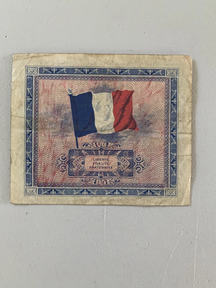 1944 EMIS EN FRANCE  DIX    10   FRANCS    FLAG  on BACK SMOKE FREE HOME - Image 3 of 4