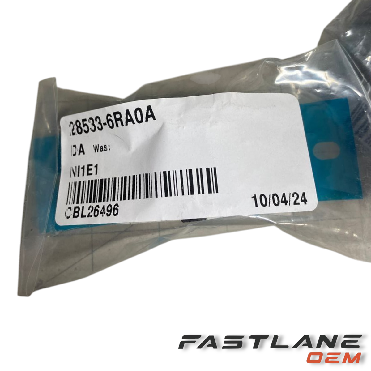 *.:。❁ Genuine Nissan Park Sensor Retainer 28533-6RA0A for sale