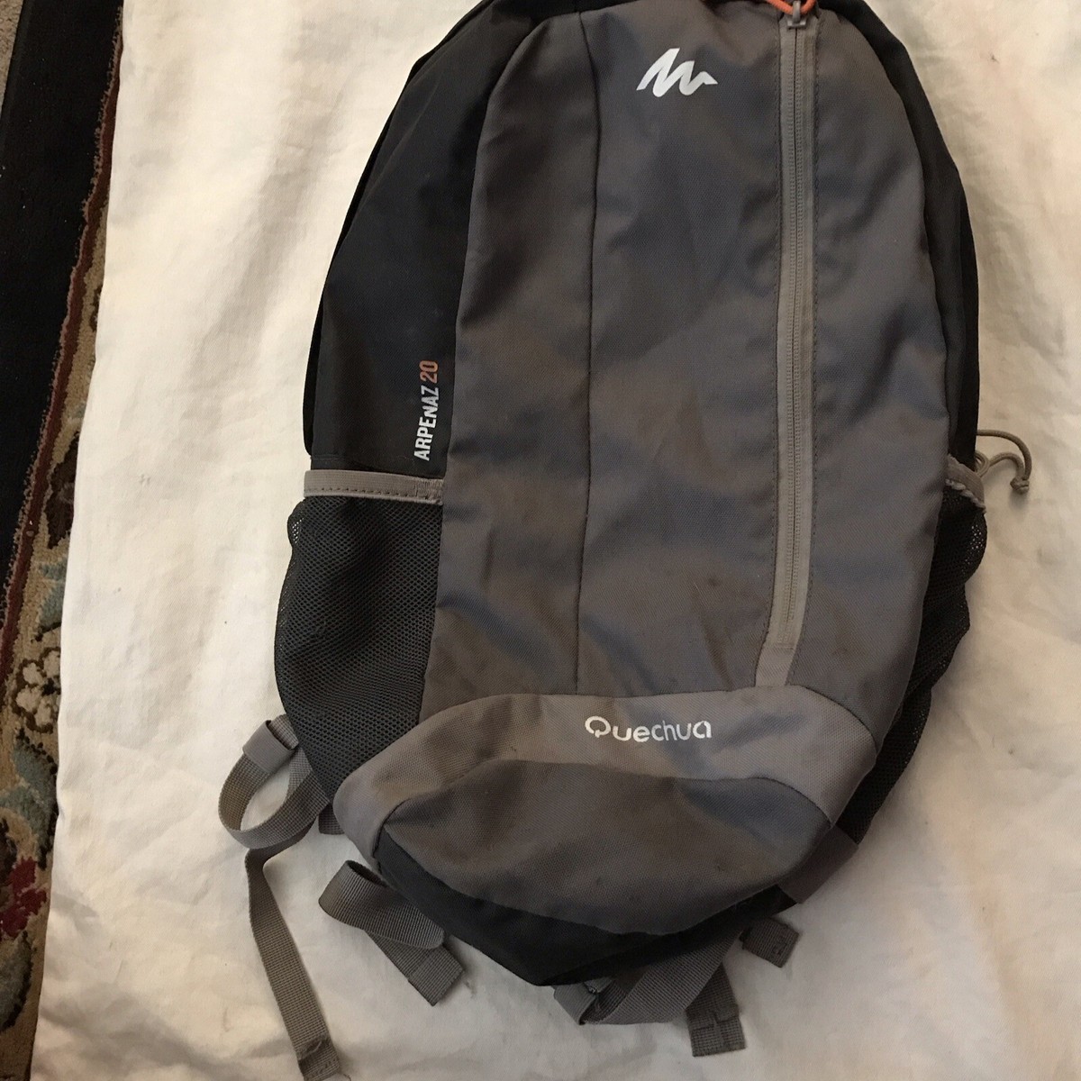 Hiking Backpack Decathlon Zaino Arpenaz 20 Quechua Arpenaz 20 Gray - Main Image