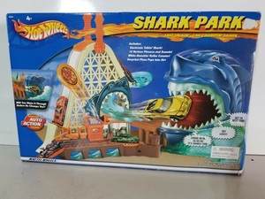 hot wheels shark park playset