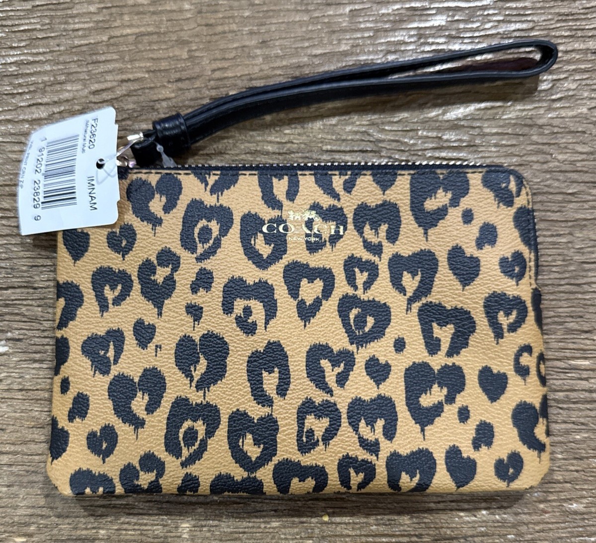 Coach Leopard Print Coin Card Bill ID Corner Zip Wristlet, New w