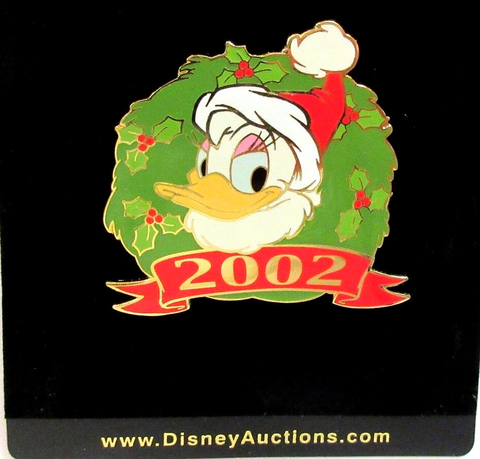 DA - LEILÕES DISNEY COROA DE NATAL FERIADO 2002 BROCHE MARGARIDA - LE OF 100 #17206 - Imagem 4 de 4