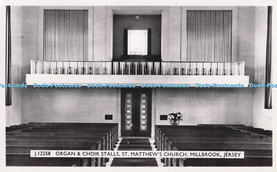 R701097 Trikot. Millbrook. Matthäuskirche. Orgel und Chorgestühl. Photoway
