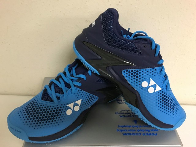 yonex clay court tennis shoes
