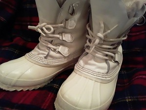 sorel white boots women