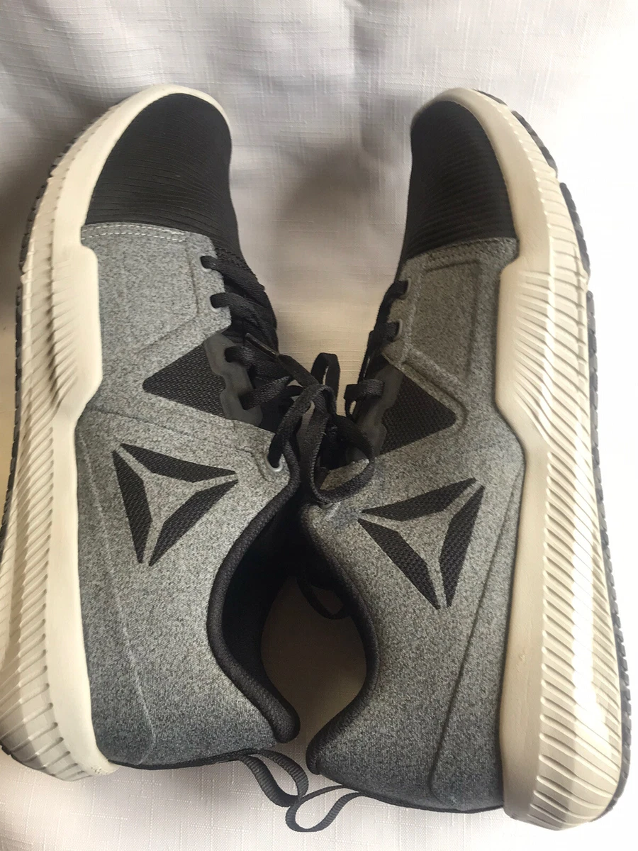 Reebok Mens Hydrorush TR CN7005 Black GrayRunning Shoes Sneakers Size 10.5