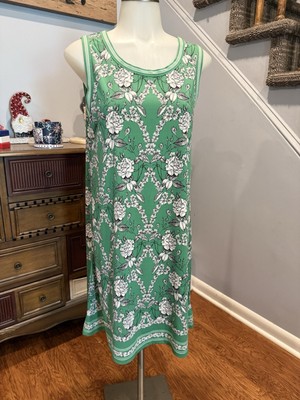 Beautiful Size M Woman s Slip Dress  MAX  Studio Perfect Condition Amazing Green