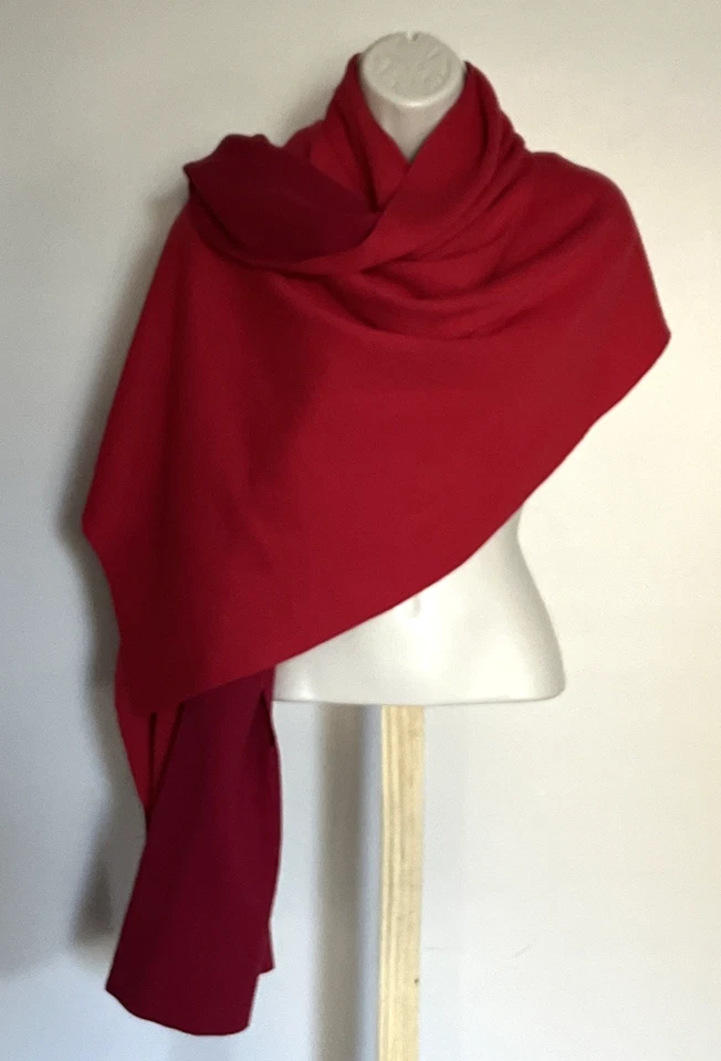 Novo! Envoltório de viagem reversível Chicos mistura de algodão vermelho tamanho único - 4 maneiras de usar presente - Imagem 4 de 4