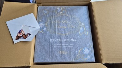 Mio Blue Bunny Ver. BINDing [New/OVP] Sealed with pre-order exclusive Postcard