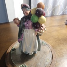 Vintage Royal Dalton "The Old Balloon Seller" Figurka pani Made in England