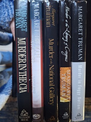 Margaret Truman Capital Crimes 5 HC Lot Murder CIA House Congress Foggy