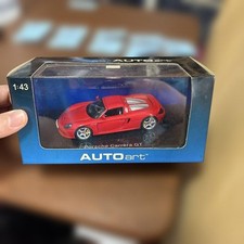 31.AUTOart 1:43 Porsche Carrera GT