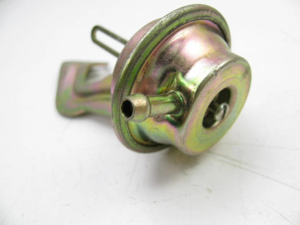 Карбюратор на приборную панель Carter 202-3811 1975-1976 Ford F-100 F-150 F-250 F-350 - Изображение 2 из 3