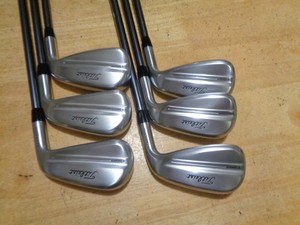 Titleist T350 Weighting Set De Fers De Golf Titleist T350 3G - 6-PW, AW, GW - Shaft Tensei AV Red AM2 Regular - Reconditionné Fer Titleist T350