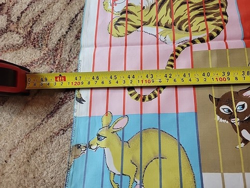Vintage Fabric Zoo Novelty Elephant Camel Lion Tucan Monkey Seal Kangaroo 47x30 - Picture 5 of 6