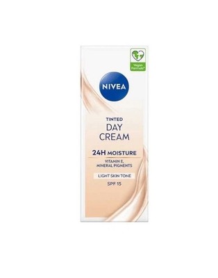Nivea Face & Body Cream 24 H Moisturizer SPF15 Day cream