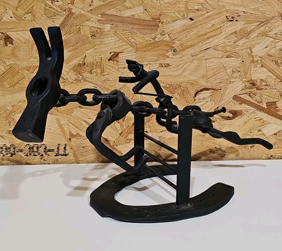 Metal Art Horseshoe Hammer Nuts & Bolts Black Welded Horserider Figure Sculpture — image 5