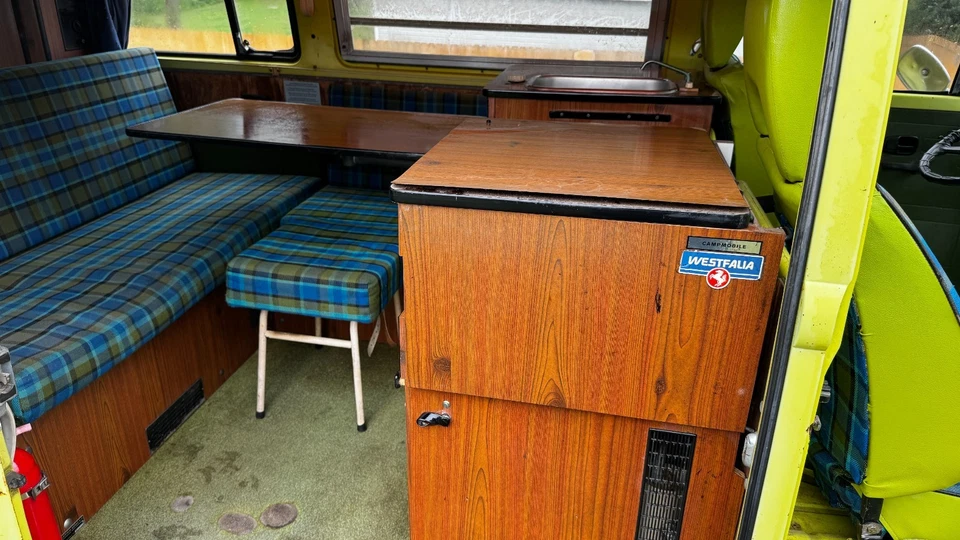 Volkswagen Bus/Vanagon 1974 Foto 2 de 4