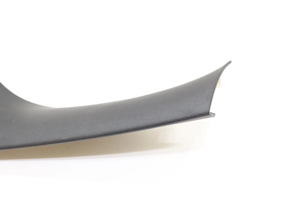 Отделочная панель ворот 2022 BMW X5 - Изображение 4 из 4