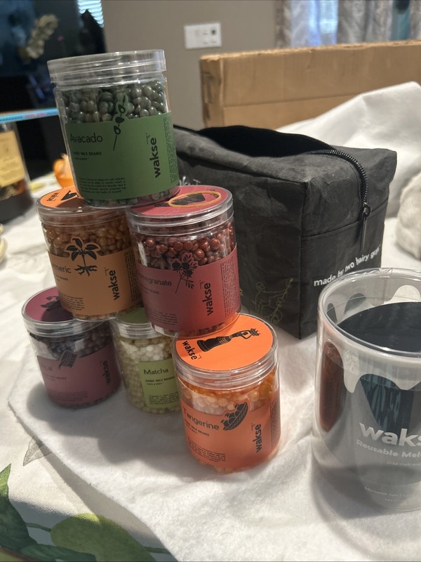 wakse Waxing Kit- 6 jars Hard Wax Beans , Reusable Melting Pot, & Applicators