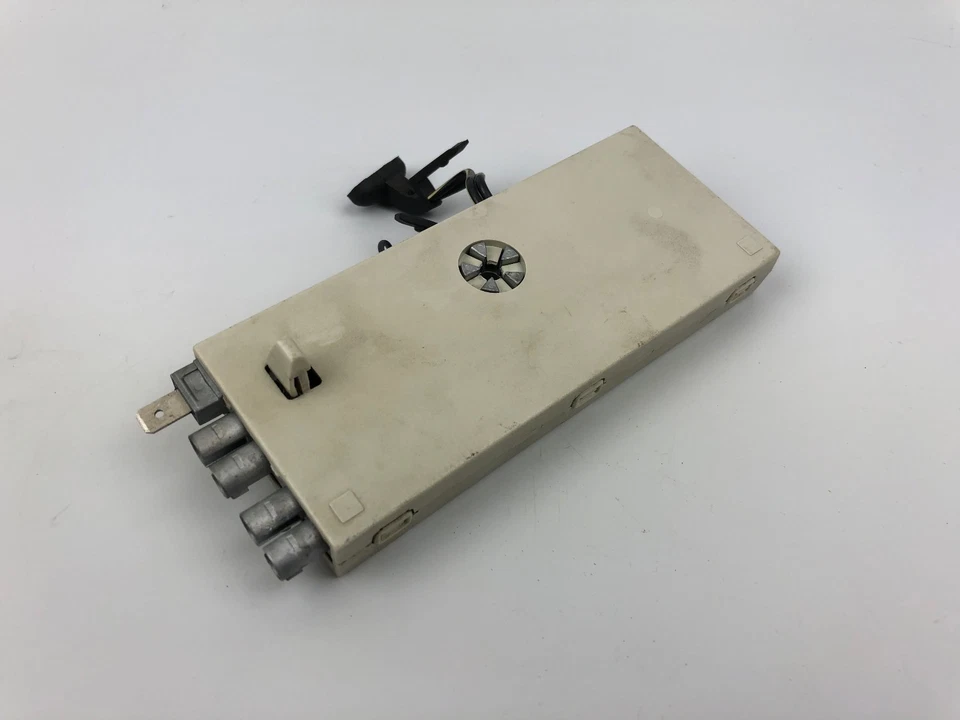 2008 Volvo v70 Aerial Antenna AMP Amplifier Module 30679658 - Image 4 of 4