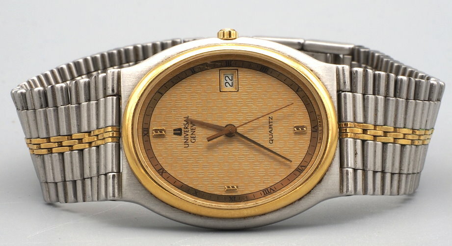 *値下げしました　UNIVERSAL GENEVE Vintage Universal Geneva Watch 18 Karat EP Swiss Made 3 ATU Runs