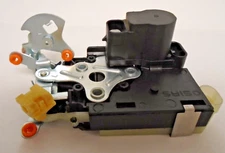 Power Door Lock Actuator Front Left Side for Cadillac GMC Chevrolet 15053681 F/S