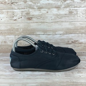 toms shoes with laces