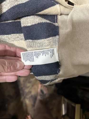American Eagle Poncho Hooded Sweater Open Sides with Button Size L/XL (SW10) - Picture 6 of 7