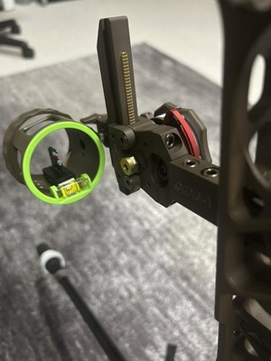 HHA NYTRX PRO XV3 VERITCAL THREE PIN BRIDGELOCK MOUNT Grizzly Brown 