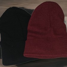 2 Pack Boys Knit Hat New Without Tags One Size Winter Warm Black Black Burgandy