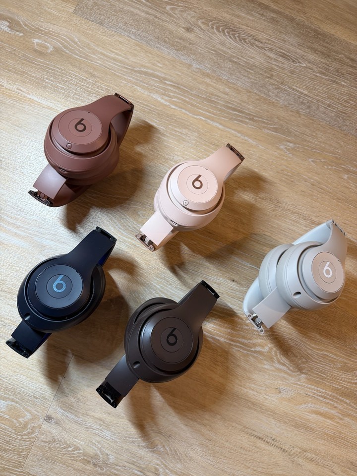 Beats by Dr. Dre Beats Studio Pro Wireless Cancellazione del Rumore Vari Colori -Usato