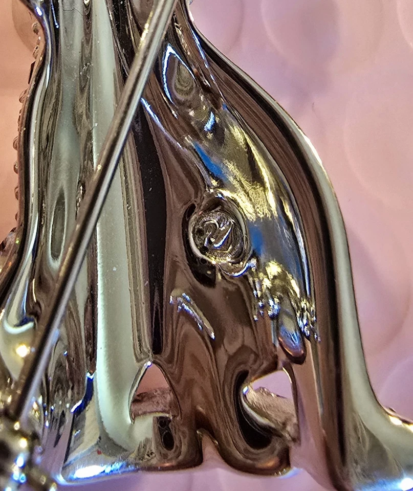 Juego de broches de dálmatas Swarovski. Estampado Foto 3 de 4