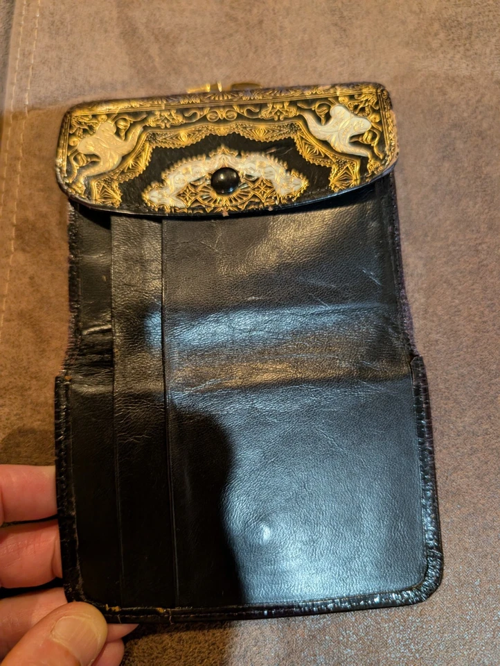 Bolso sin asas vintage de cuero blanco, dorado y negro para monedas italianas Foto 2 de 4