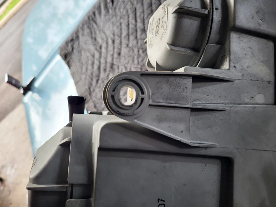 Faros derecho e izquierdo Pontiac GTO 2004-2006 OEM difíciles de encontrar Foto 2 de 4