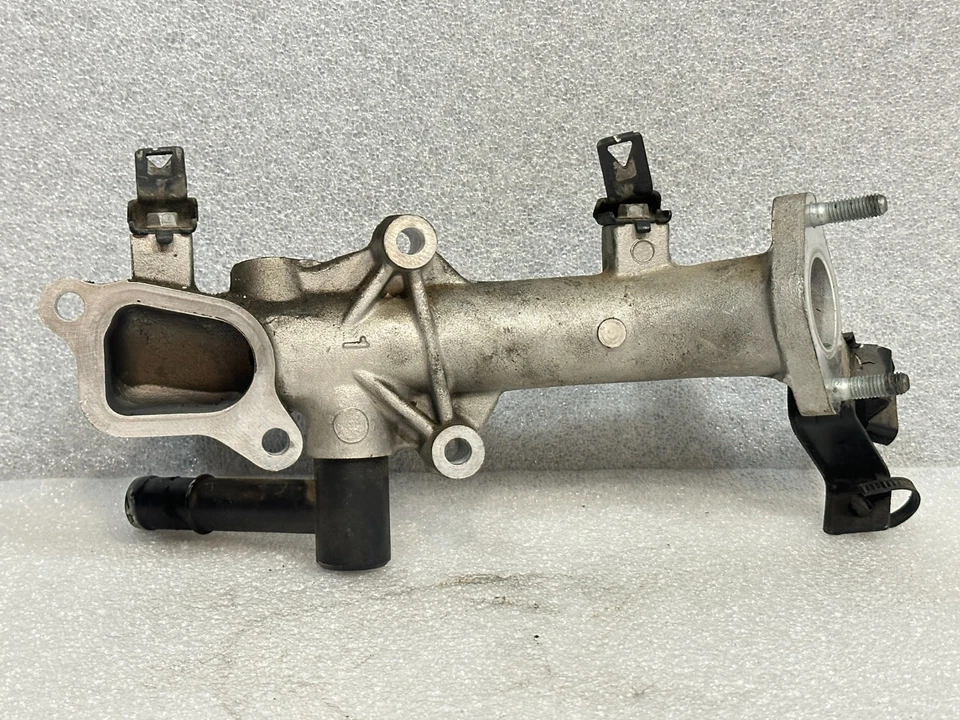 Hyundai Genesis 2010 cupé turbo 2,0T derivación de refrigerante #993 Foto 4 de 4