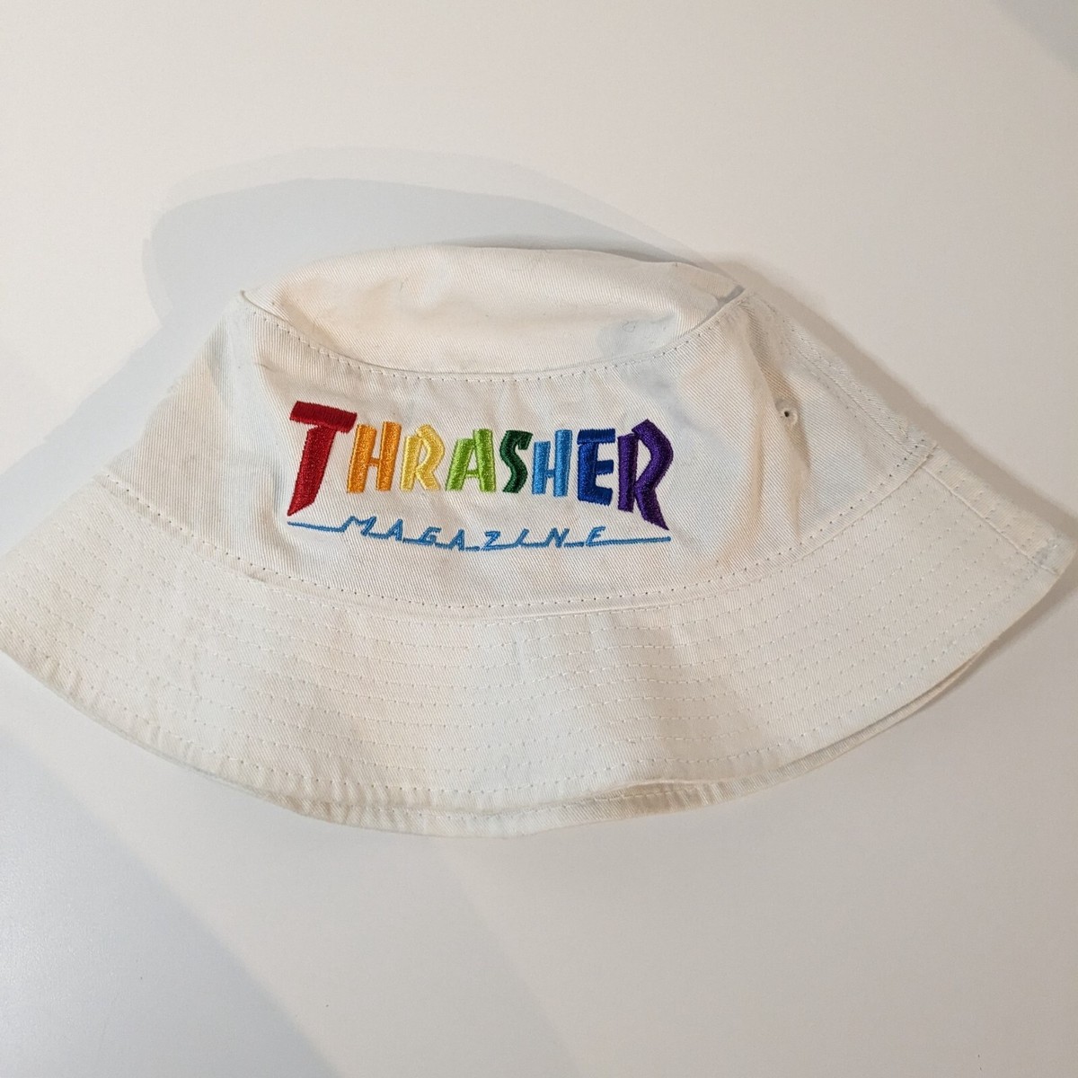 Vintage 90s Thrasher Magazine Unisex L/XL Bucket Hat Rainbow