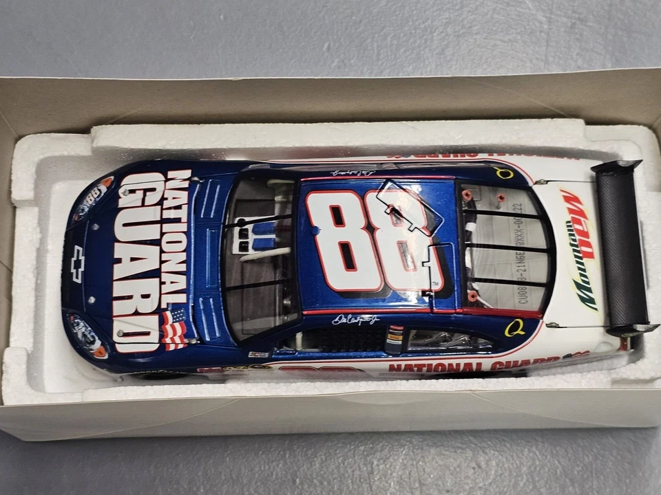 Nascar #88 Dale Earnhardt Jr. - 2008 National Guard Chevy Impala SS 1:24 Scale - Image 2 of 4
